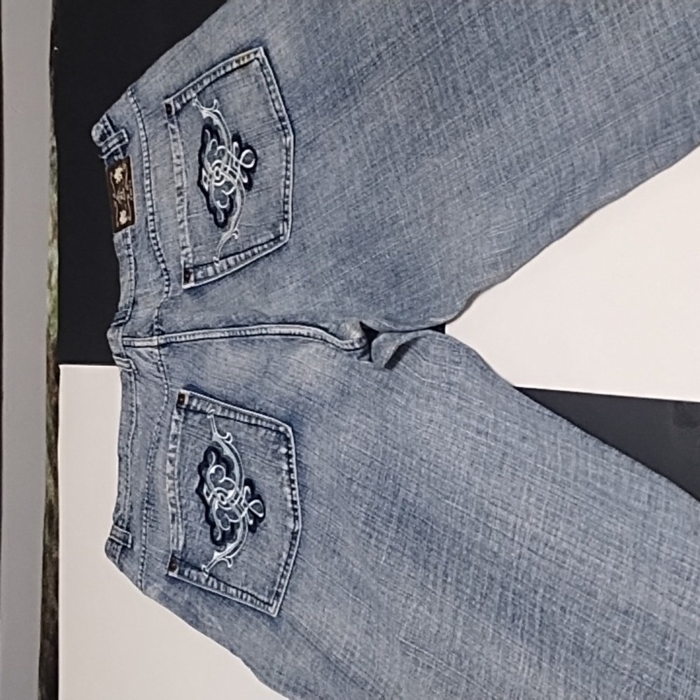 Blue Jeans - Picture 2 of 2